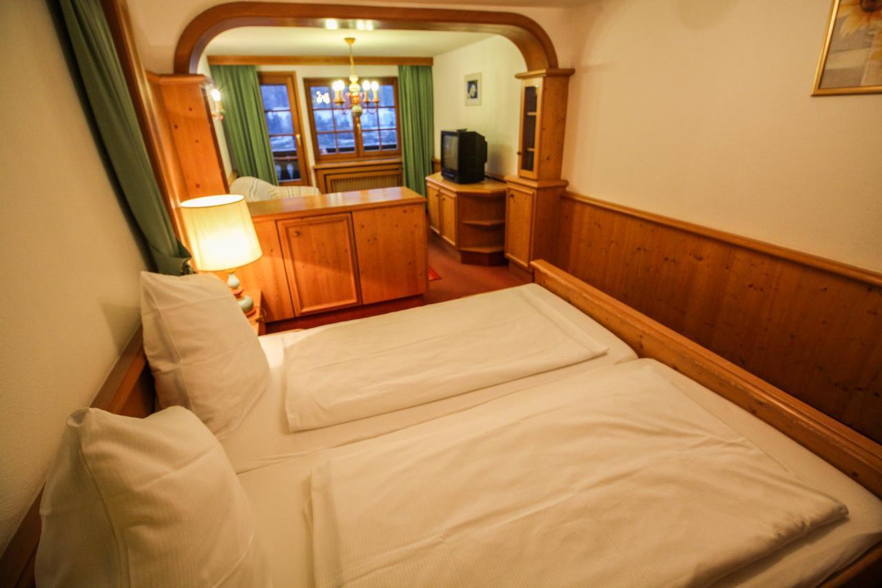 Heizmannshof Hotel & Restaurant Am Titisee / Feldberg ヒンターツァルテン エクステリア 写真