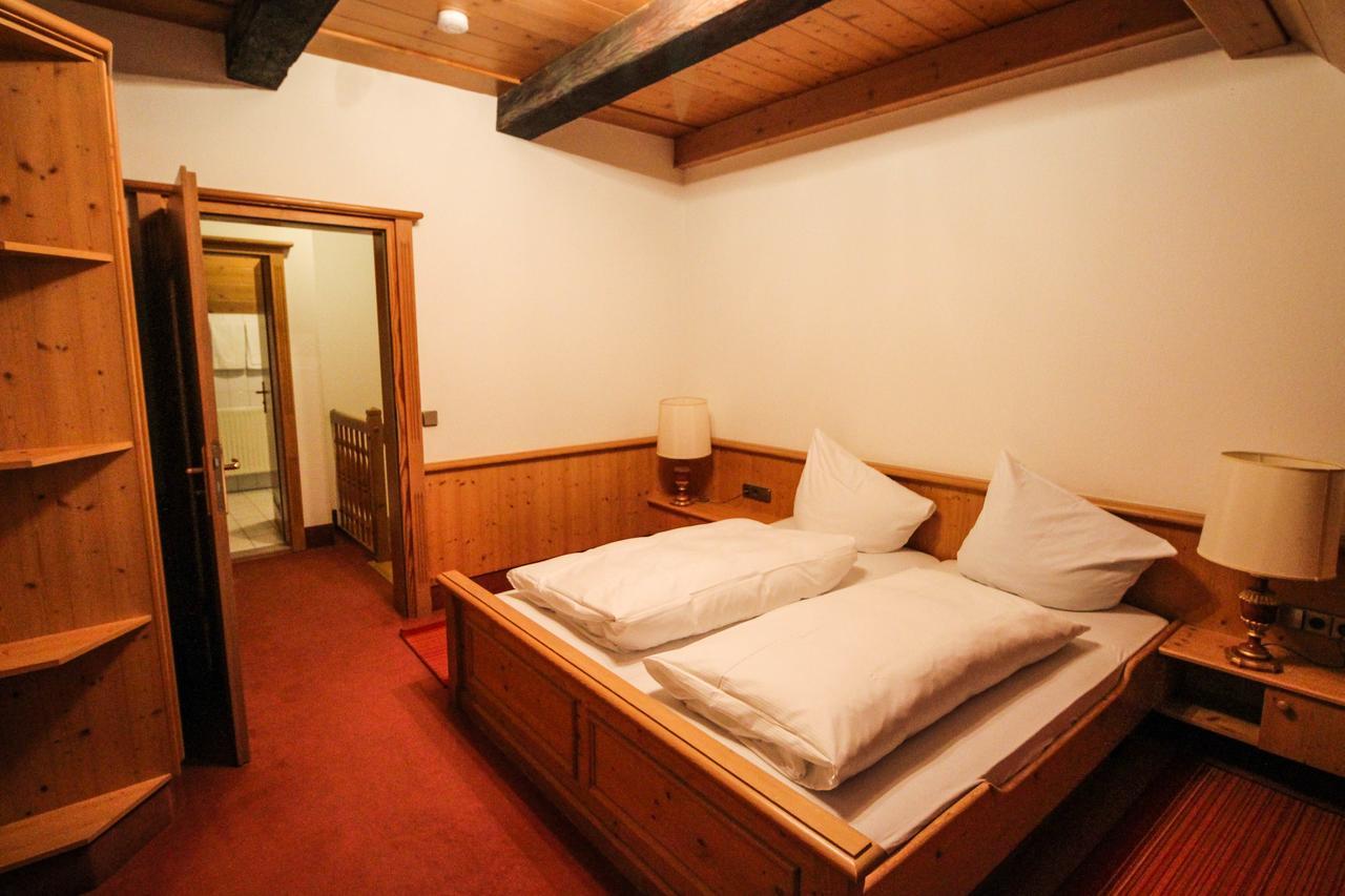 Heizmannshof Hotel & Restaurant Am Titisee / Feldberg ヒンターツァルテン エクステリア 写真