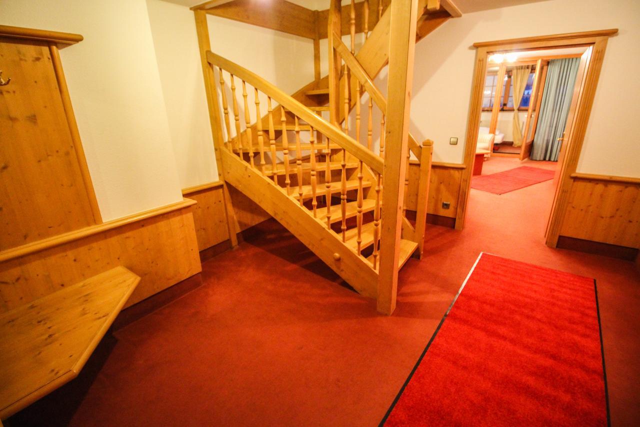 Heizmannshof Hotel & Restaurant Am Titisee / Feldberg ヒンターツァルテン エクステリア 写真